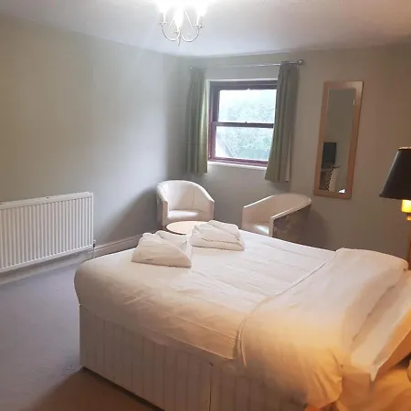 Hotel Marsh Farm Swindon