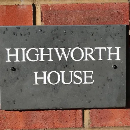 Bed & Breakfast Highworth House *