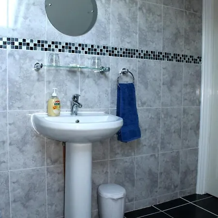 Highworth House Bed & Breakfast *