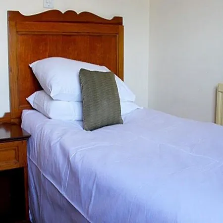 The Crown Hotel Swindon