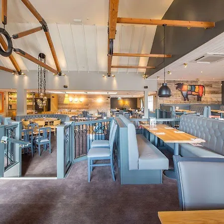 Hotel Premier West 3*