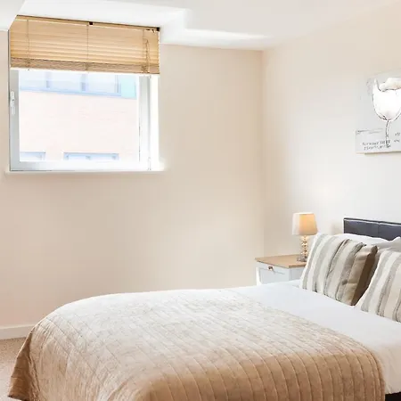 Apartment Paramount *