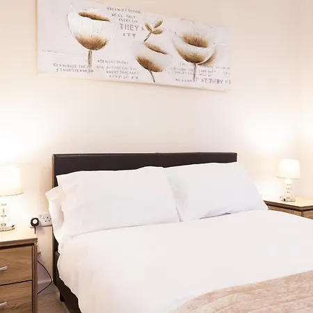 Paramount Apartment *