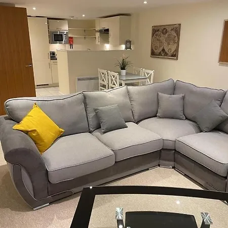 Apartment Paramount *