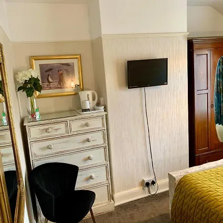 Sw Bed & Breakfast 3*