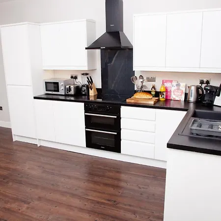 Apartment High Life Serviced - Old Town Swindon