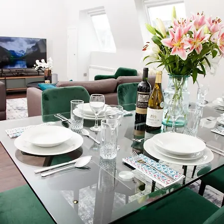 Apartment High Life Serviced - Old Town Swindon