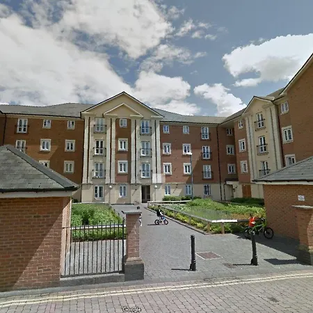 Apartment Brookvale - Free Parking *