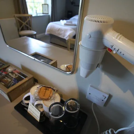 The Tawny Owl Inn 4*