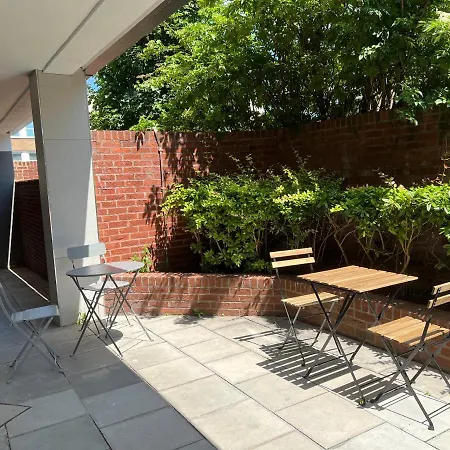 Prospect Quarter In Old Town Apartment *