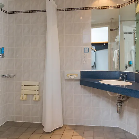Hotel Express West An Ihg Swindon