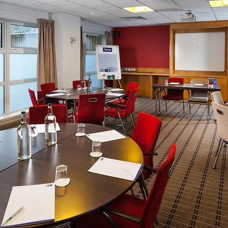 Hotel Express West An Ihg Swindon