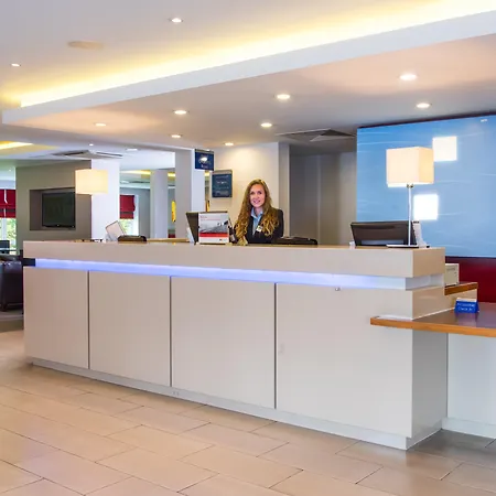 Express West An Ihg 3* Swindon