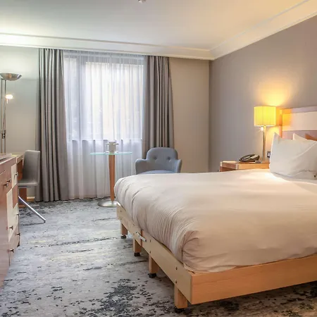 Doubletree By Hilton Hotel