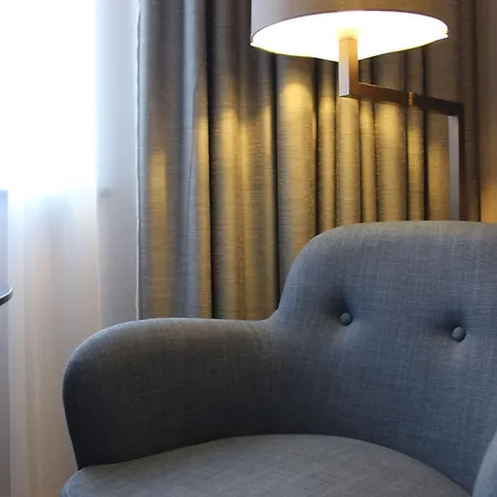 Doubletree By Hilton Hotel