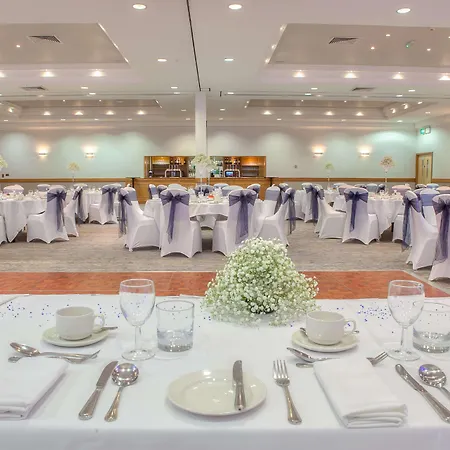 Doubletree By Hilton Swindon
