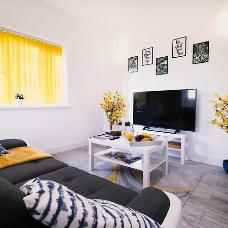 Greenbridge - Free Parking Apartment *