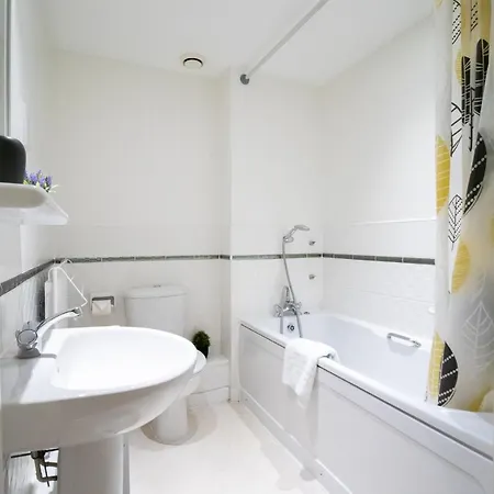 Apartment Brookvale - Free Parking