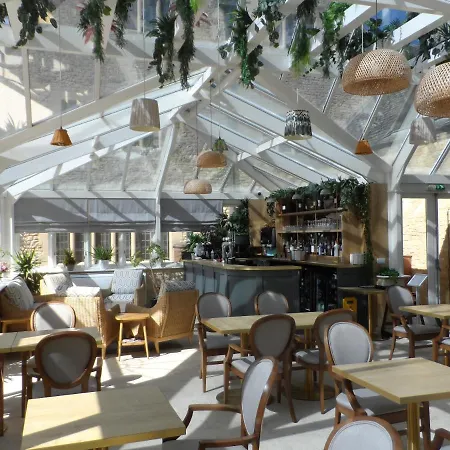 Stanton House Hotel 4*