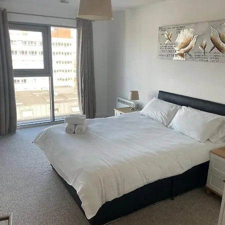 Apartment The Paramount By Swa