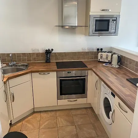 The Paramount By Swa Apartment Swindon
