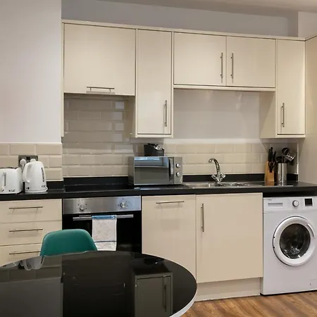 Apartment Charles Hope Swindon