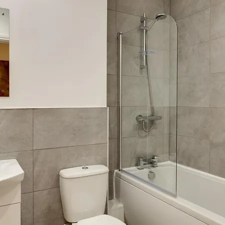 Apartment Charles Hope Swindon