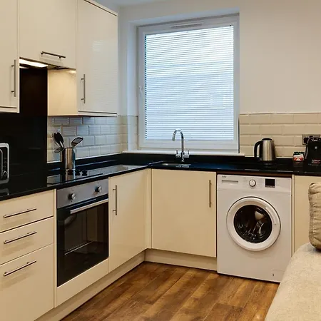 Apartment Charles Hope Swindon