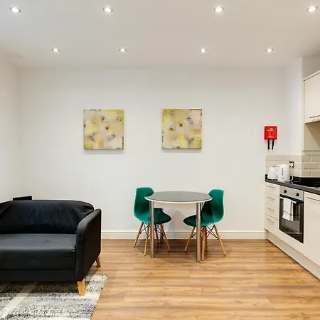 Charles Hope Apartamento Swindon