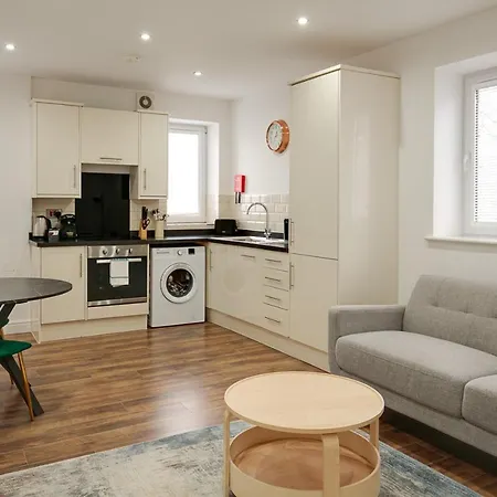 Apartment Charles Hope Swindon