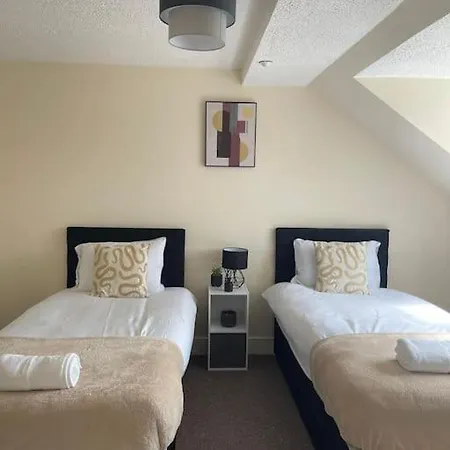 City Center 2bed With Parking And Wifi Swindon