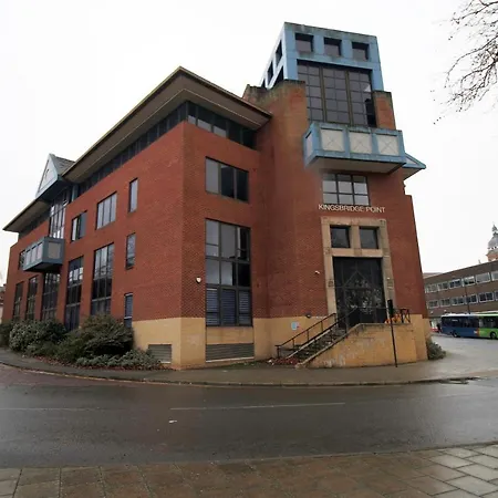 Kingsbridge Point - Cosy One Bed Near Town Centre, * Swindon