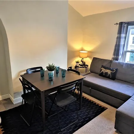 Converted Railway Apartamento Swindon