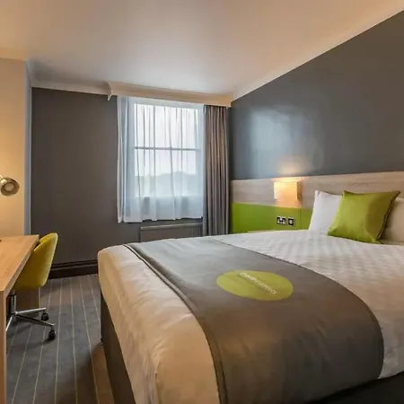 Thistle Express Hotel