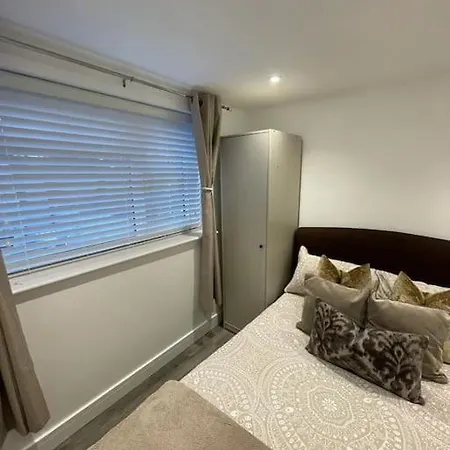 Stylish & Cosy 1 Bed Apartment