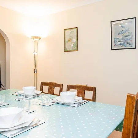 Apartment Free Parking Good Location Lavender Harmony House Swindon
