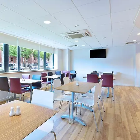 Travelodge Hotel