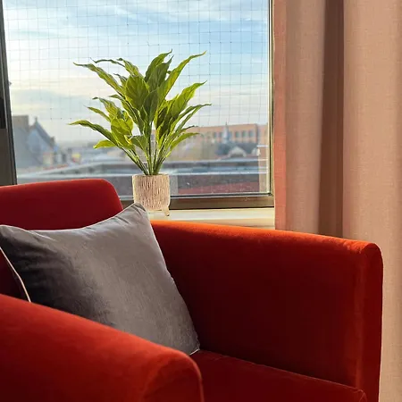 Elegant One Bedroom Swindon