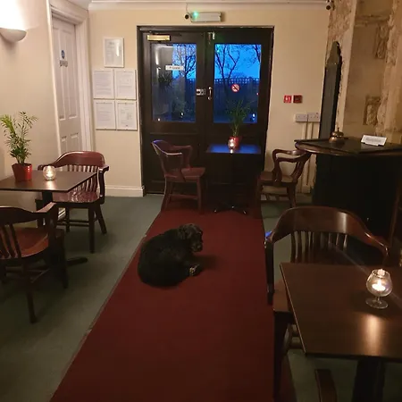 Schoolhouse Restaurant And Hotel 3*