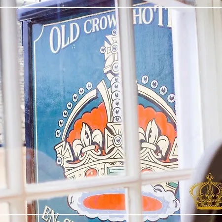 The Old Crown Coaching Pensão 3*