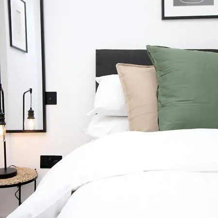 Apartamento 2 Bedroom With Free Parking *