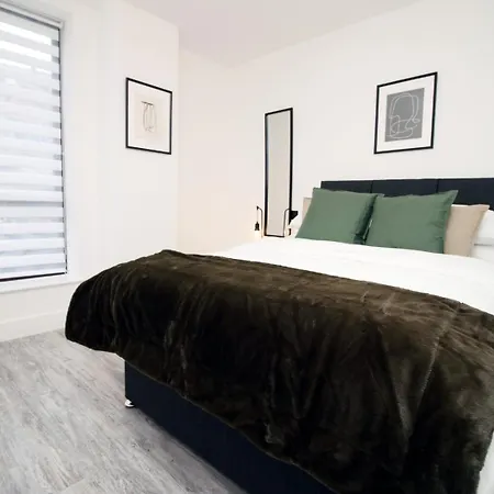 2 Bedroom With Free Parking