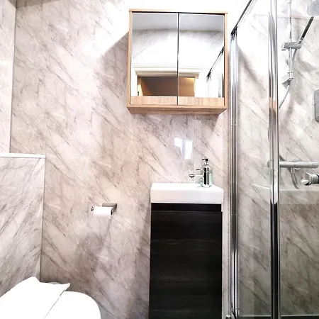 Apartment Bath Road Swindon