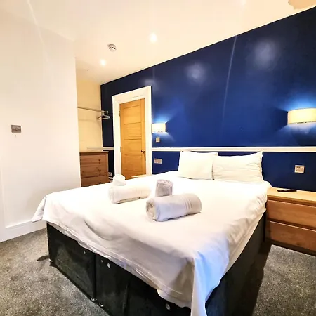 Apartment Bath Road Swindon
