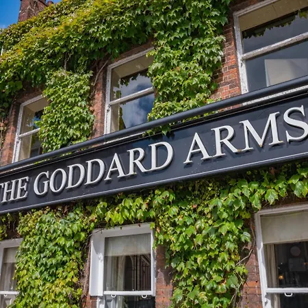 The Goddard Arms 3*