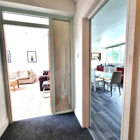 Heritage House Apartment *