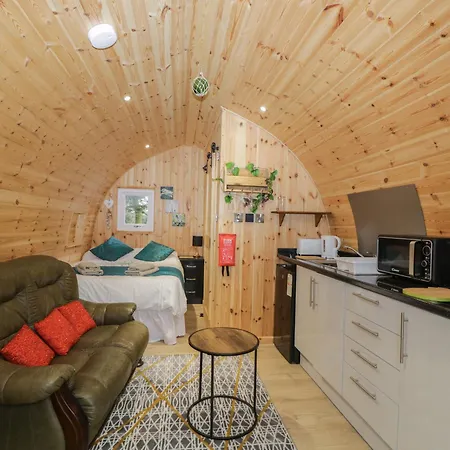 Holiday home The Poddy