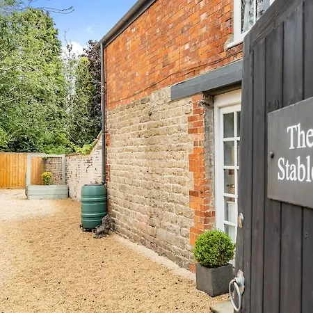 Holiday home 2 Bedroom In Old Town Swindon