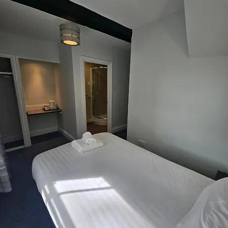Hotel Marsh Farm Swindon