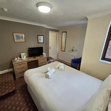 Hotel Marsh Farm 3*